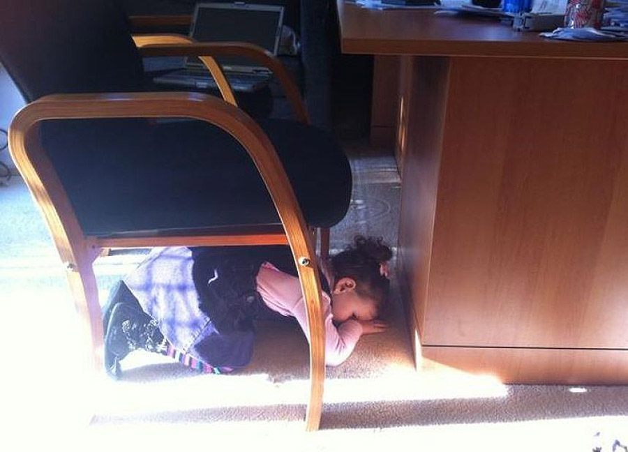 Uşaqlar gizlənqaç oynayanda - FOTOSESSİYA
