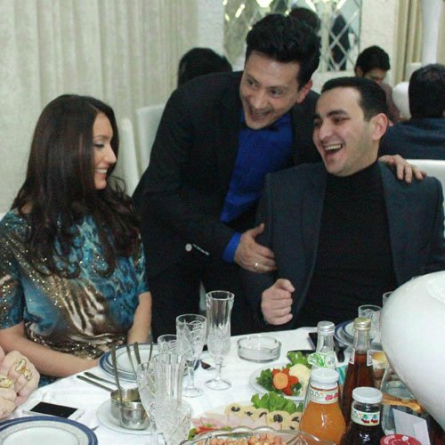 İlhamə Quliyeva oğlu və gəlini ilə - FOTO