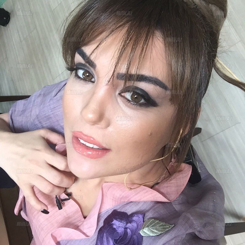 Teleaparıcı Şəhla Hüseynova: "Qayınanam olmasa idi, çoxdan boşanmışdım..."