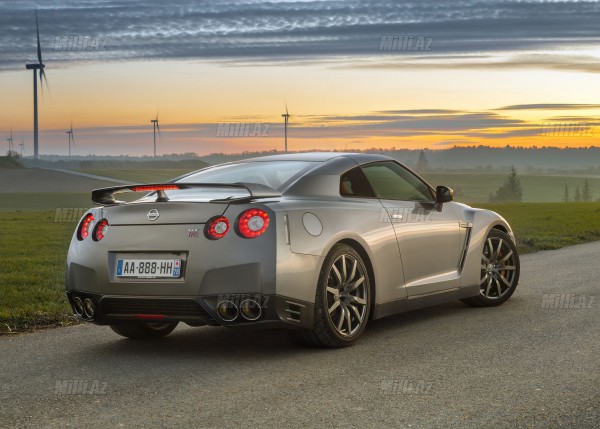 800 at güclü Nissan GT-R 800 - FOTOSESSİYA