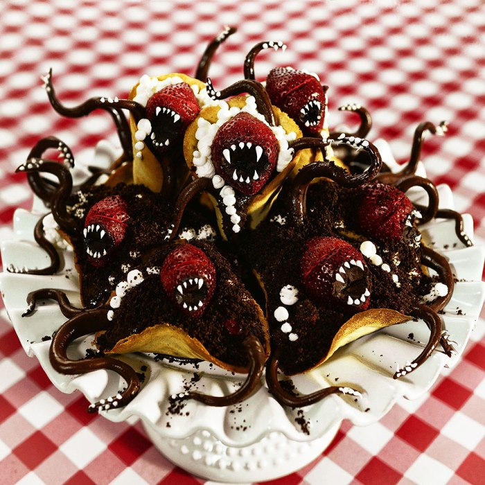 Qorxulu, amma dadlı tortlar - FOTO