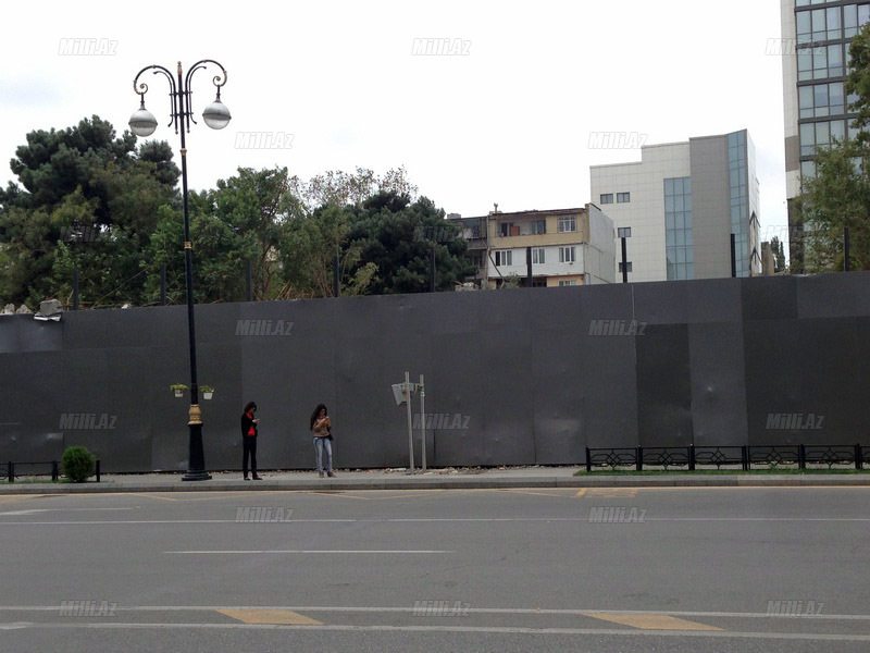 Bakıda kəlləmayallaq məmur işi - FOTO