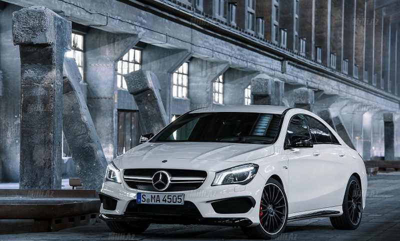 Mercedes-Benz-dən yenilənmiş sedan - FOTO