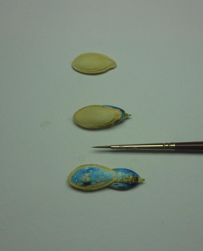 Balaca əsərlər ustası - FOTO