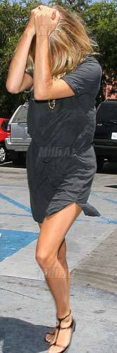 Məşhur aktrisa: "O, həyatımı məhv etdi" - FOTO