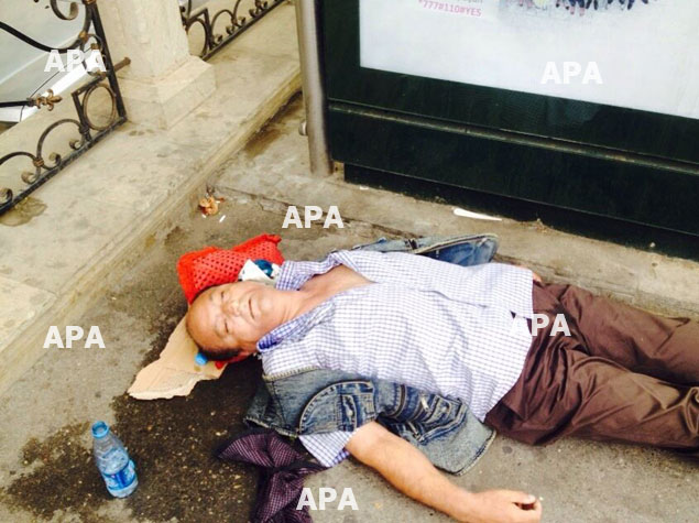 Azərbaycanın xalq artisti dayanacaqda yıxılaraq öldü - YENİLƏNİB - FOTO