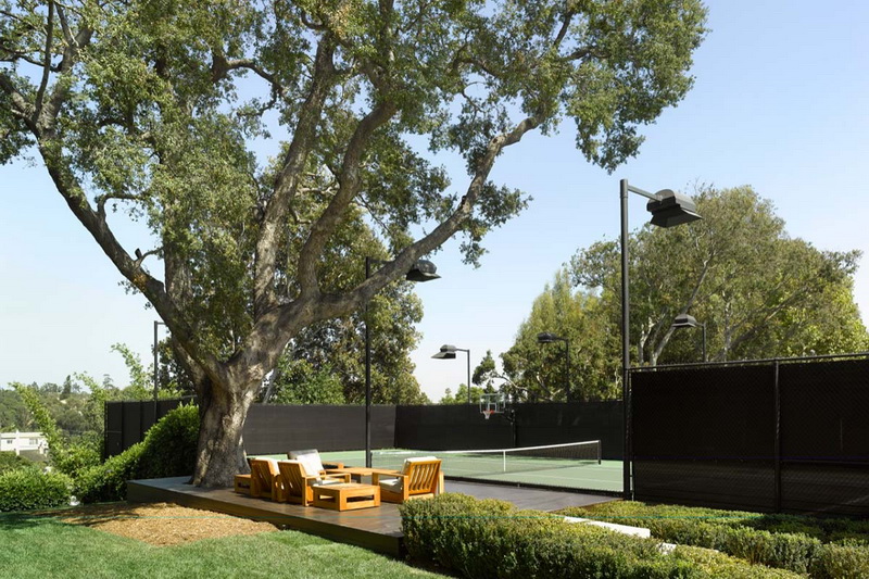 Dağ ətəyində ev - FOTO