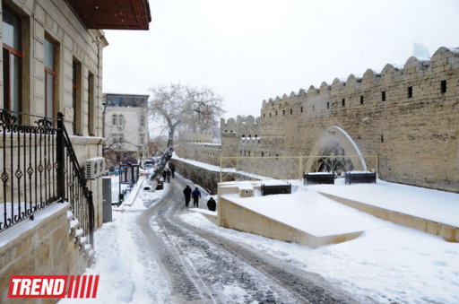 Bakı ağ libasa büründü - FOTOSESSİYA