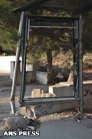 Dünyanın sonunda oturub avtobus gözləmək - FOTO