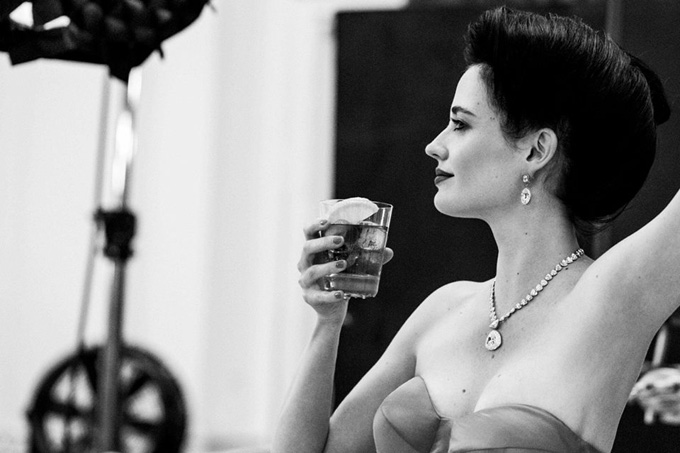 Campari-nin təqvimində Yeva - FOTO