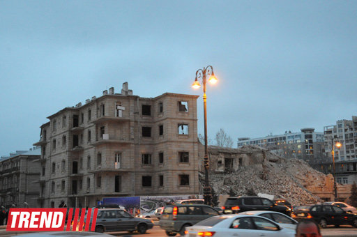 Bakıda binanın uçması nəticəsində ölənlərin kimliyi bilindi - YENİLƏNİB - VİDEO - FOTO