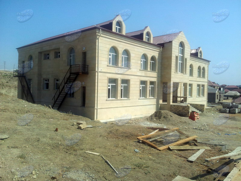 Abşeronda balacaları yeni bağça gözləyir - FOTO