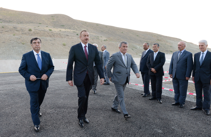 Prezident İlham Əliyev: "Azərbaycan öz sürətli inkişaf dövrünü yaşayır və ölkədə böyük quruculuq işləri aparılır" - YENİLƏNİB - FOTO