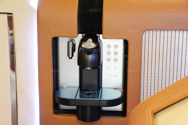 Bu da dəbdəbəli Mercedes Viano - FOTO