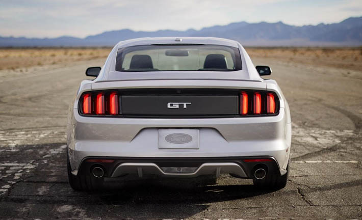 Ford Mustang opsional oldu - FOTO