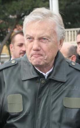 Zaman məşhur türkləri belə dəyişdi - FOTO