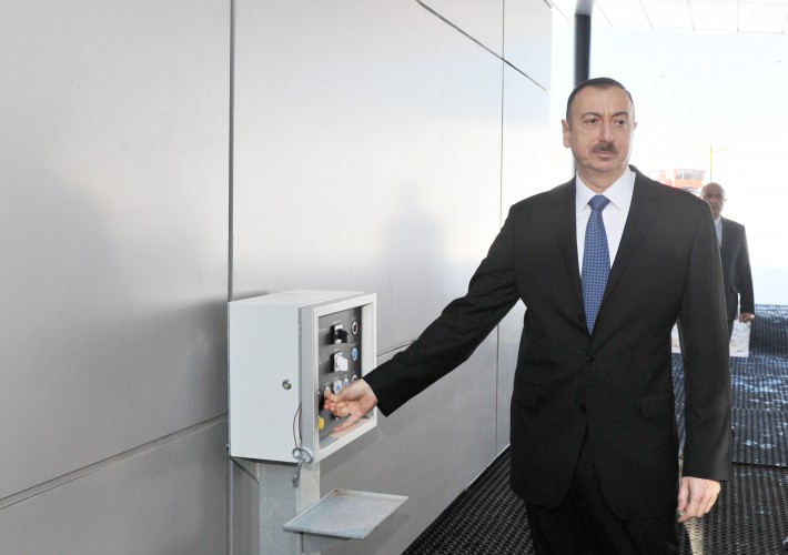 Prezident İlham Əliyev və xanımı Mehriban Əliyeva "Şahdağ" kompleksində "Park Chalet" oteli və 1 nömrəli kanat və xizək enişinin açılışında iştirak ediblər - YENİLƏNİB - FOTO