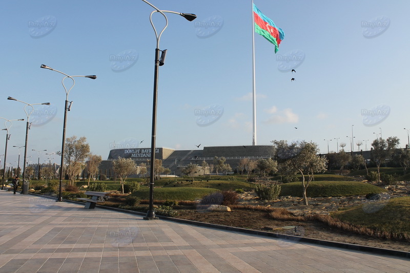 Bakı bulvarı: Bayraqdan bayrağa qədər səyahət - REPORTAJ - FOTO
