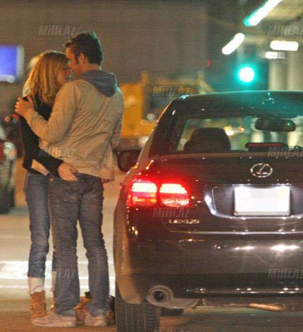 Məşhur aktrisa: "O, həyatımı məhv etdi" - FOTO