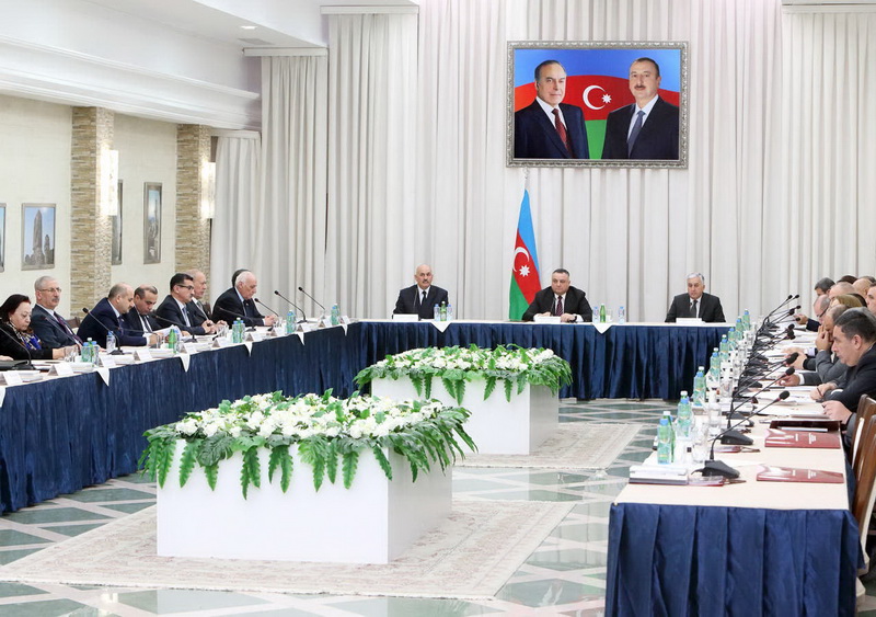 Dövlət Komissiyası hesabat verdi - FOTO