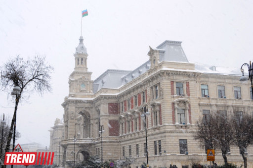 Bakı ağ libasa büründü - FOTOSESSİYA