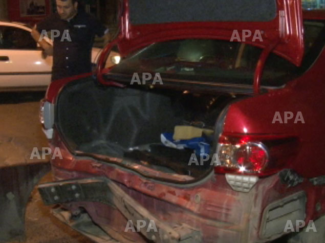 Bakıda "Toyota" və "Mercedes" toqquşdu - VİDEO - FOTO