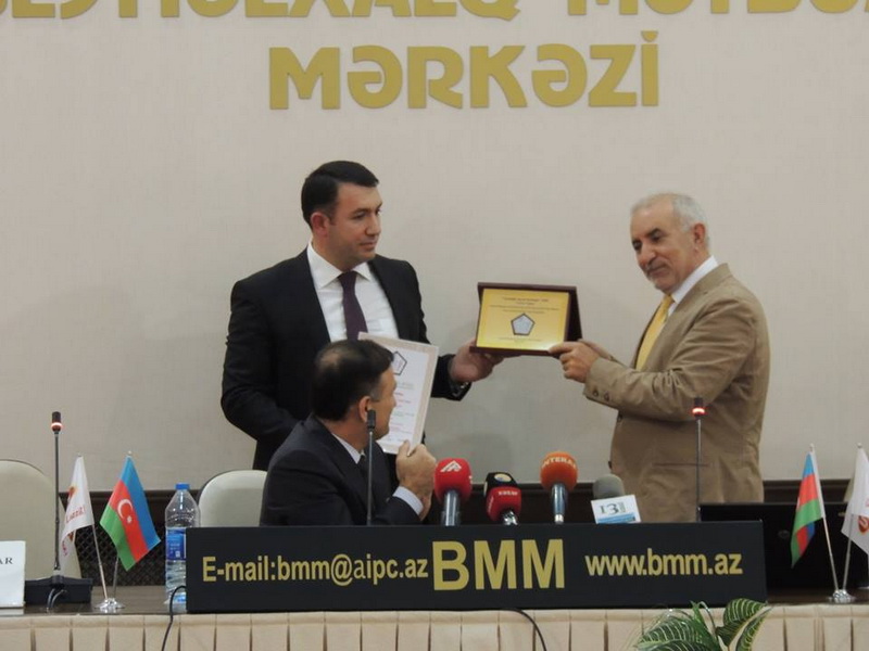 "Ulduz" qənnadı fabriki istehsal olunan məhsulun keyfiyyətinə görə ən yüksək mükafatla təltif olundu - FOTO