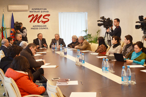 Məmməd Əmin Rəsulzadəyə həsr olunmuş "Bir kərə yüksələn bayraq" filminin təqdimatı olub - FOTO