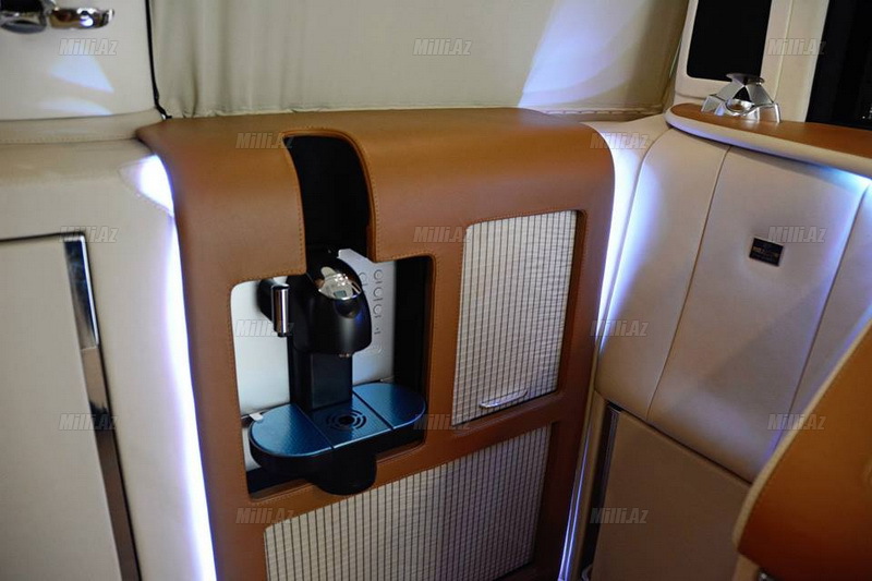 Bu da dəbdəbəli Mercedes Viano - FOTO