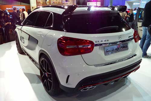 Bu da tam yeni Mercedes-Benz - VİDEO - FOTO