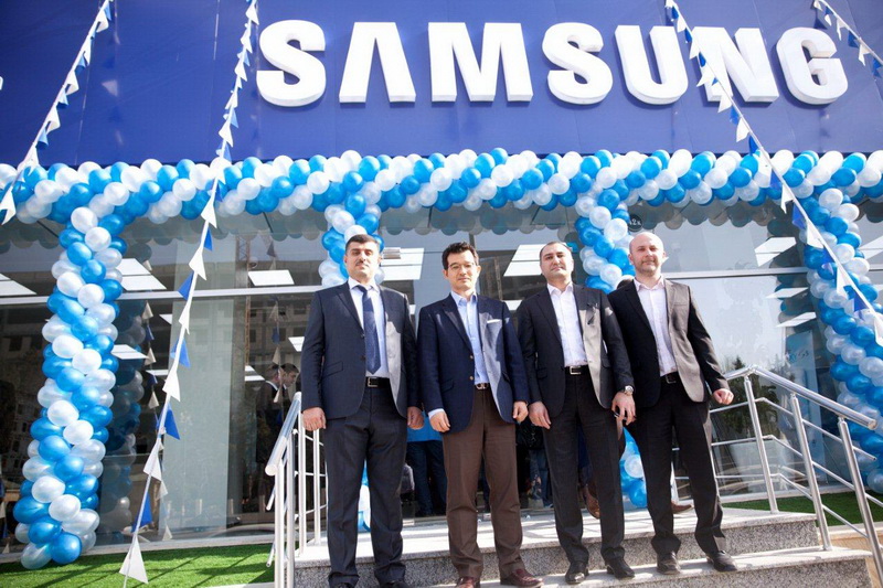 Samsung Service Plaza - artıq Bakıda! - FOTO