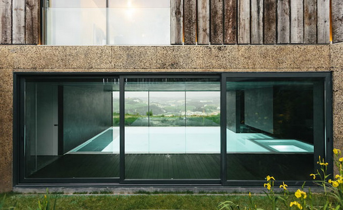 Böyük hovuzlu villa - FOTO