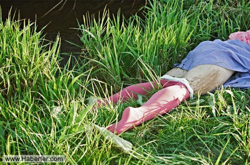 Polislər şokda: ölmüş qadın dirildi - FOTO