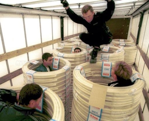 Gömrükdə tutulan əşyalar - FOTO