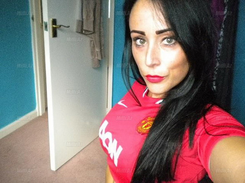 Erotik xanımların futbol çılğınlığı - FOTOSESSİYA