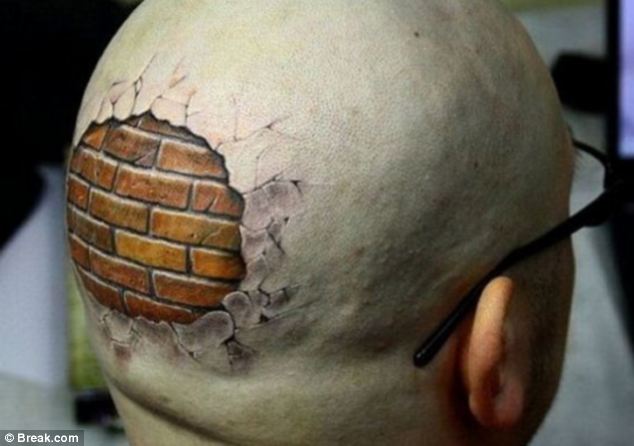 Bədəndəki absurd döymələr: məna nədir? - FOTO