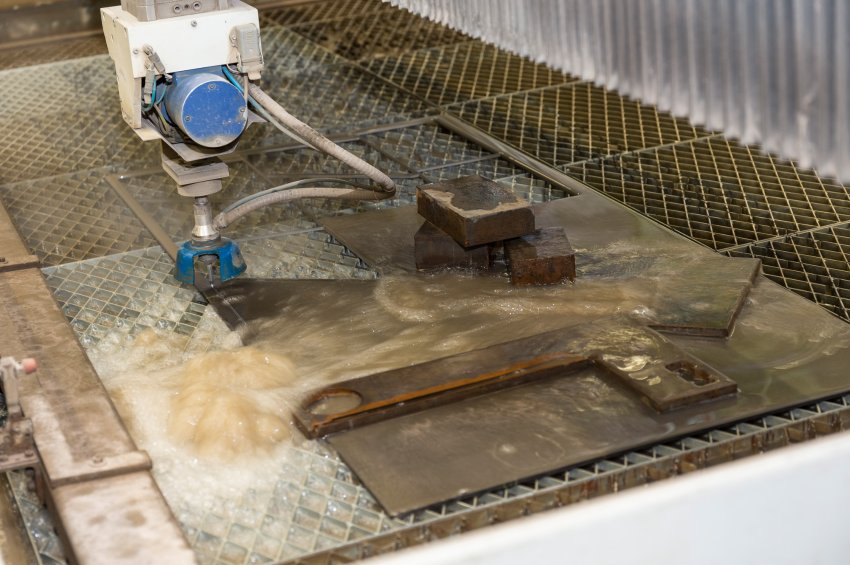 Tanış olun: zirehli Mercedes S600 - FOTO