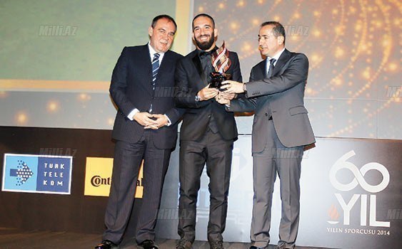 Dünya futbolunda gündəm dəyişən türkün ad günüdür - VİDEO - FOTOSESSİYA
