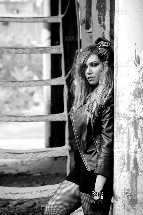 Leyla Ramazanlı "metalçı" oldu - FOTOSESSİYA