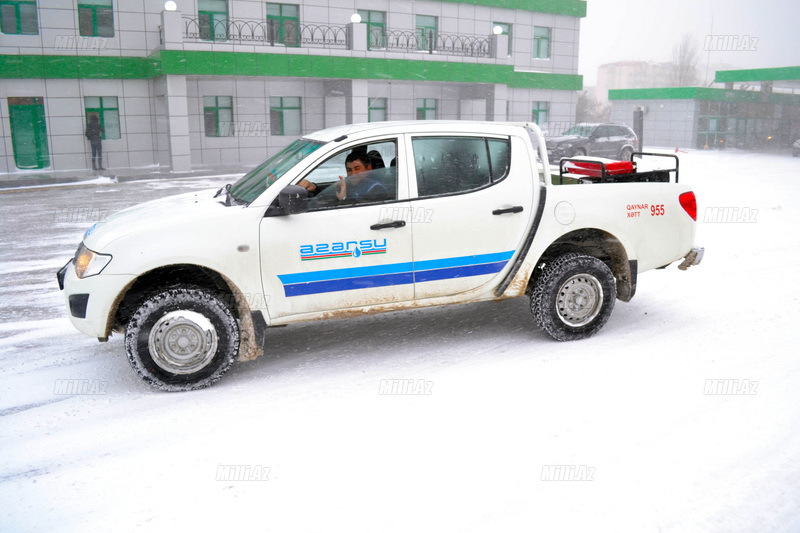 Bakıya güclü qar yağır - YENİLƏNİB - VİDEO - FOTOSESSİYA