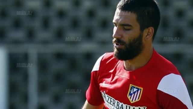 Dünya futbolunda gündəm dəyişən türkün ad günüdür - VİDEO - FOTOSESSİYA