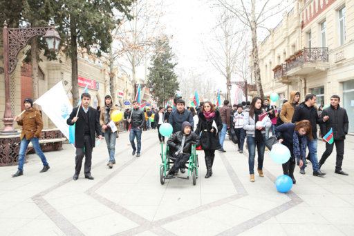 Gəncə gəncləri bayramlarını qeyd edirlər - FOTO
