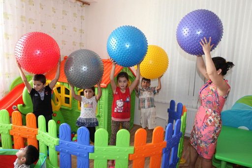 Sağlamlıq imkanları məhdud uşaqlar üçün yeni mərkəz fəaliyyətə başladı - FOTO