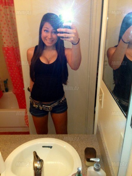 Ehtiraslı qadınlar otel otaqlarında - FOTOSESSİYA