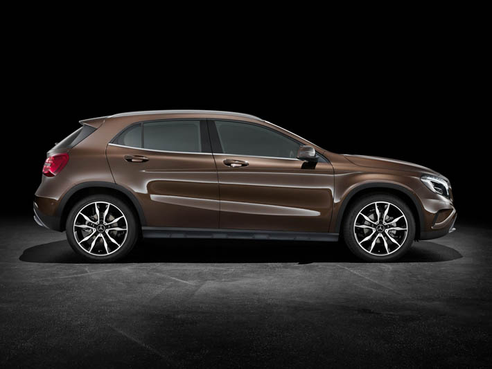 Bu Mercedes GLA yanvarda satılacaq - FOTO