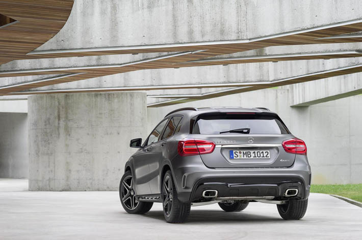 Bu Mercedes GLA yanvarda satılacaq - FOTO