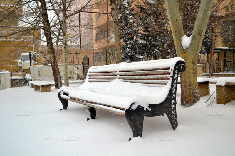 Bakıya güclü qar yağır - YENİLƏNİB - VİDEO - FOTOSESSİYA