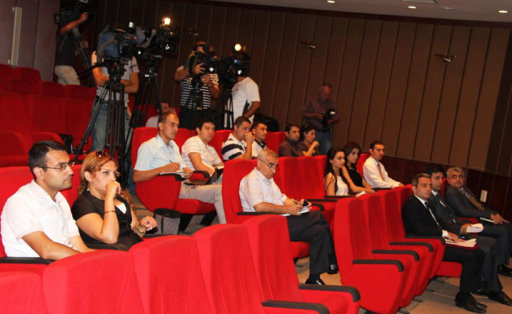 Mərkəzi Bank statistik məlumatların qəbulu və işlənməsini tam avtomatlaşdırıb - FOTO