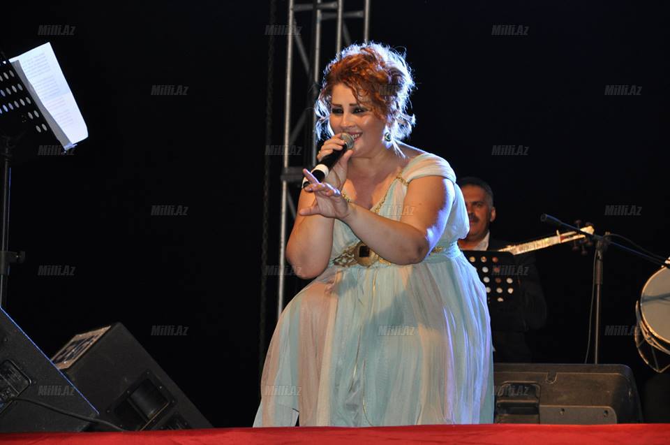Aybəniz Haşımova: "Qızımın toyunda..." - FOTOSESSİYA